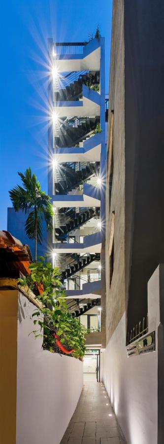 The Galaxy Home Doi Can Hotel And Apartment Hanoi Exterior foto