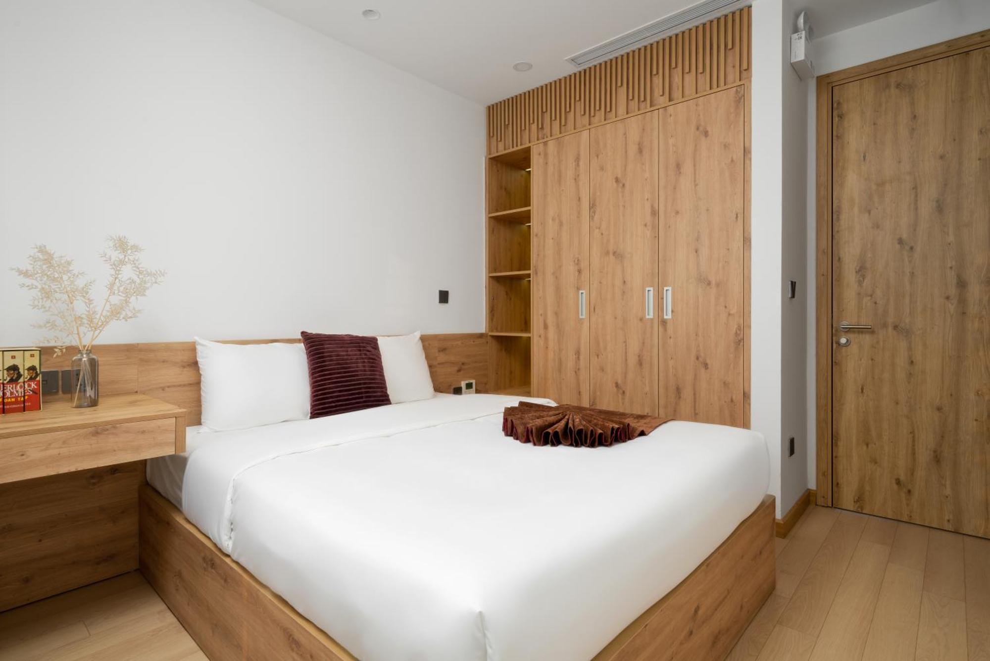The Galaxy Home Doi Can Hotel And Apartment Hanoi Exterior foto